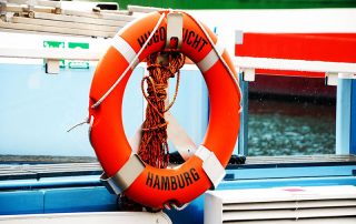 hugo_abicht-3  - hugo abicht 3 320x202 - HUGO ABICHT